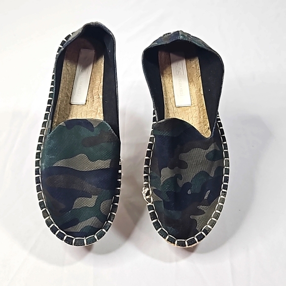 Asos Camouflage Flats/Loafers Size 5 - Picture 1 of 7